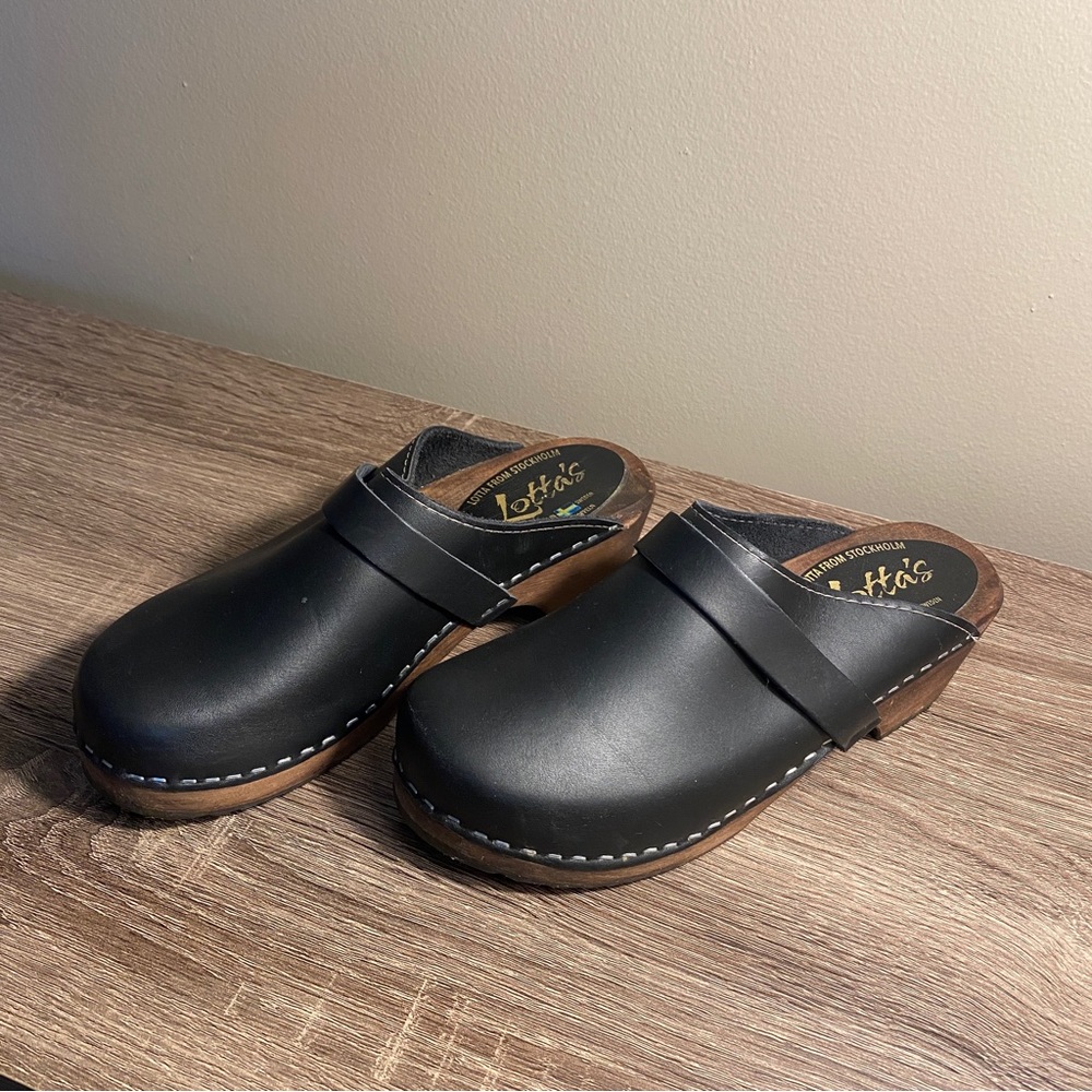 Lotta From Stockholm Black Leather Clogs